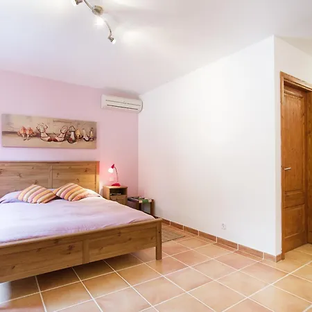 Yourhouse Sa Vinyeta Vinedo Villa